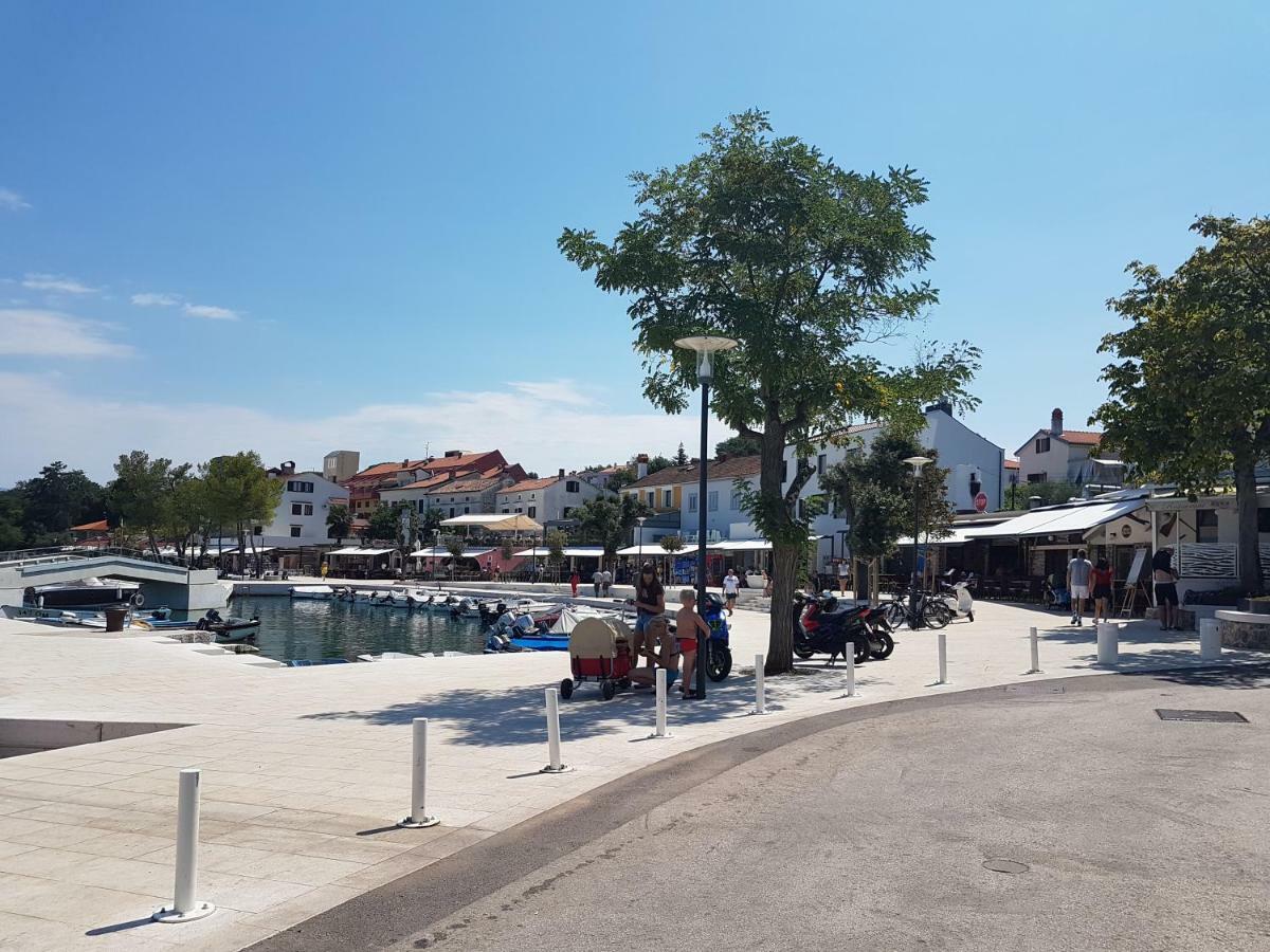 Vijon Lägenhet Njivice Exteriör bild
