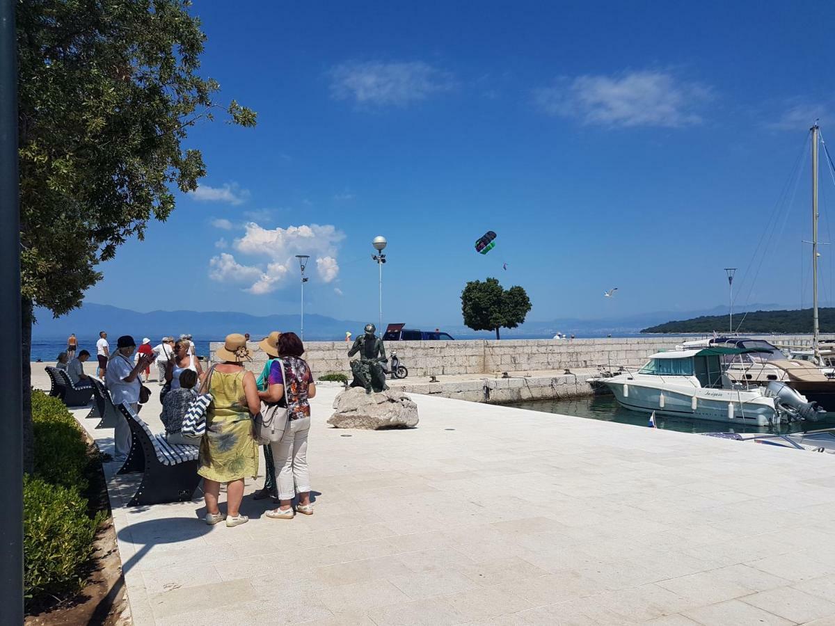 Vijon Lägenhet Njivice Exteriör bild